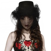Heart of Darkness Top Hat (Black with Tulle)